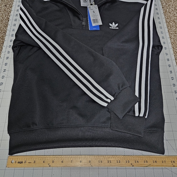 Adidas Adicolor Funnel Neck Track Top Pullover Black Qtr Zip Jacket Small NWT - Picture 15 of 16